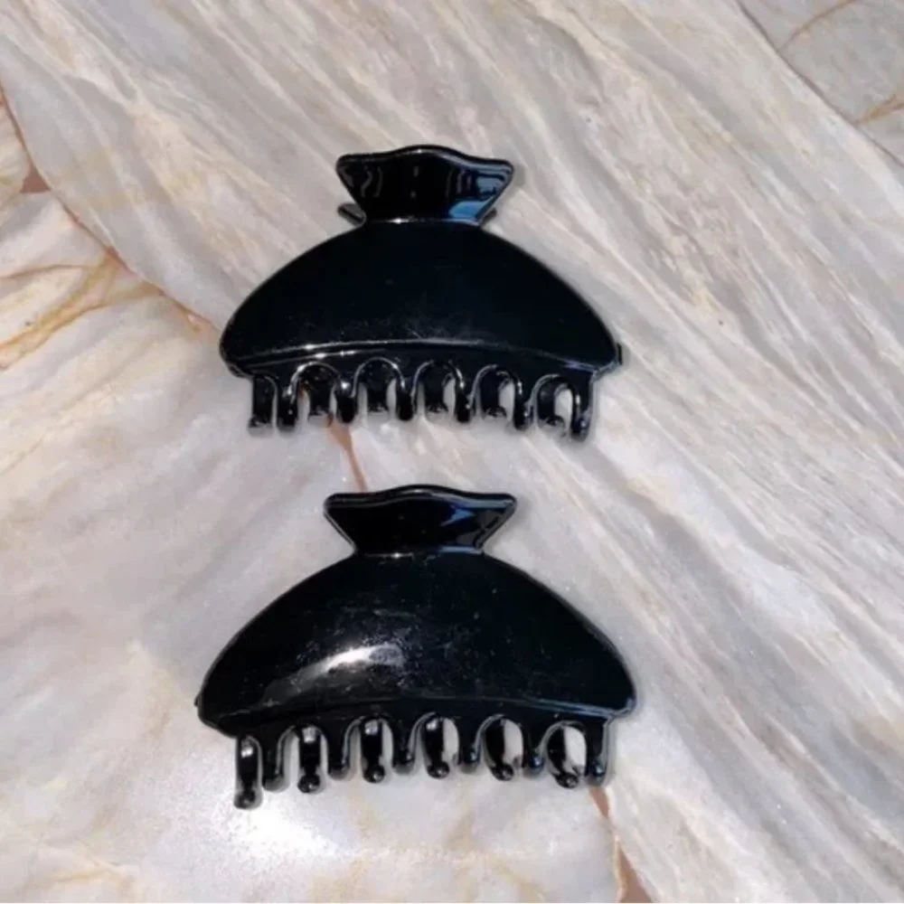Hair Claw Clips for Women Basic Simple Black Plastic Hair Pin Japanese Girl Crab